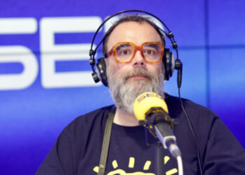 Las sórdidas saunas del suegro de Sánchez le explotan al ‘protegido’ de TVE y la SER, Bob Pop