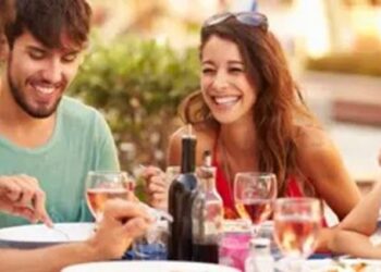 ‘Comer fuera en verano’, un mercado al alza: 400 € por persona de media