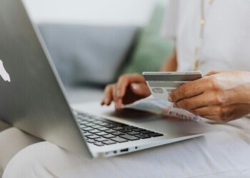 La digitalización redefine el sector financiero en España: más accesible, ágil y seguro