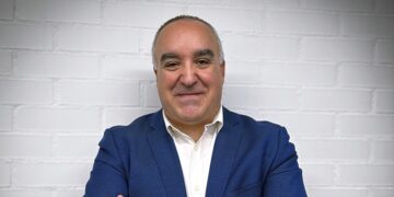 “Se ha de automatizar aquello que mejora la eficiencia y hay que personalizar aquello que construye relaciones”