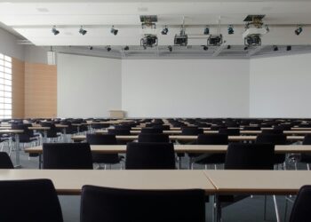 ¿En qué falla el sistema educativo a la hora de formar a los profesionales de la comunicación?