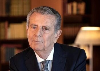 Javier Godó cede a su hijo Carlos la presidencia del grupo Godó
