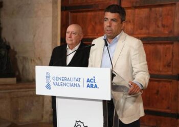 Mazón denuncia “el abandono del Gobierno” a los autónomos