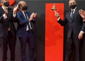 El adiós bursátil de MIO Group: ¿Una advertencia para las agencias que miran a la bolsa?