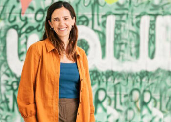 De himno a campaña: ‘Yo no soy esa’ de Mari Trini une generaciones a través del marketing