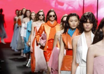 Multiópticas renueva su patrocinio de la MBFW Madrid con el lanzamiento de MÓ x IQ