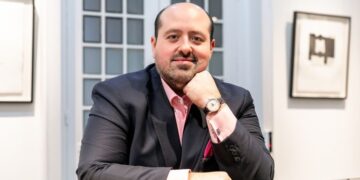 Innovación política con sello español: CICOMP destaca en los Napolitan Victory Awards 2025