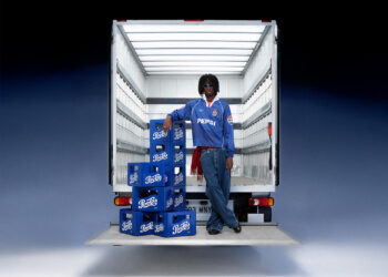 Pepsi y Gods redefinen el streetwear con una colección cápsula exclusiva