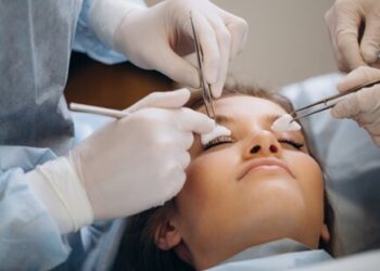 La importancia de detectar y tratar a tiempo los tumores palpebrales y las alteraciones de la superficie ocular