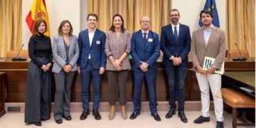 El Congreso acoge el encuentro de APRI “España-Unión Europea, lecciones compartidas”