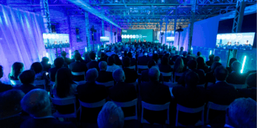 Urbaser celebra su 35º aniversario con una gala experiencial que conmemora su trayectoria