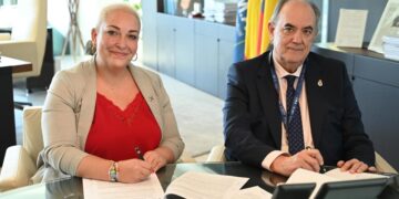 A.M.A. Mutua y el Colegio Oficial de Enfermeros de Santa Cruz de Tenerife renuevan su póliza de RCP