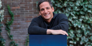 Gotzon Mantuliz (‘Cazadores de imágenes’): “Hacer un programa de naturaleza en prime time es un lujo”