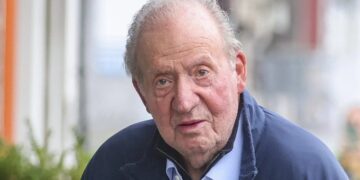 laSexta destapa a los Borbones y Telecinco responde con un especial sobre el emérito