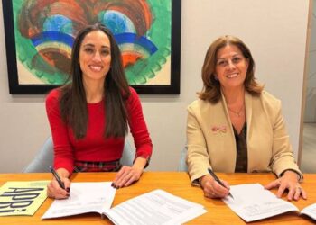 EJE&CON y APRI firman un convenio para potenciar la participación de mujeres expertas en asuntos públicos