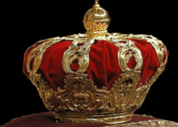 ABDICATIO NON PETITA, A LA RADIO KING