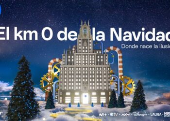 Espacio Movistar vuelve a convertirse en el Kilómetro 0 de la Navidad desde la Gran Vía de Madrid