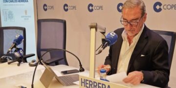 La retirada paulatina de Carlos Herrera hace mella en COPE
