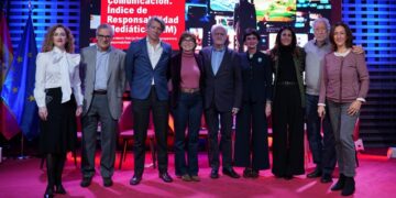 Transparencia y confianza pública: Televisión, a la cabeza, redes sociales y YouTube, a la cola