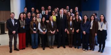 Va de Felipe VI, los periodistas, la democracia y la cercanía