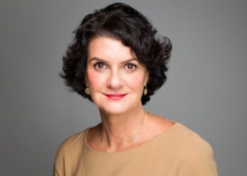 Confianza, transparencia y gobernanza: el reto regulatorio de medios y plataformas digitales en España