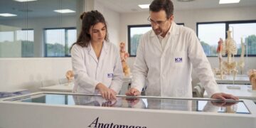 HM Hospitales y Huawei firman un acuerdo de colaboración