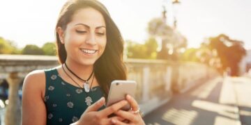 Telefónica y OpenAI se alían para que todos los clientes de Movistar tengan acceso a ChatGPT Plus