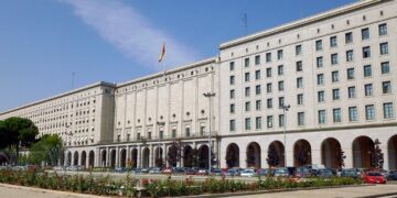 El Ministerio de Vivienda confirma la validez de la adjudicación a Hallon, avalada por la Abogacía del Estado