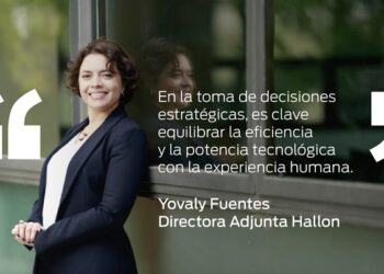 Yovaly Fuentes: “El futuro no está en elegir entre IA o intervención humana, sino en encontrar el equilibrio adecuado”
