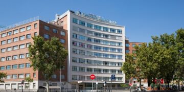 La Fundación Jiménez Díaz mejora 30 puestos en el World´s Best Hospitals 2026 de Newsweek y pasa al Top 10 de los mejores hospitales españoles