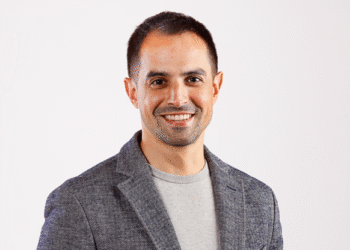 Jesús Moradillo asume la Dirección General de Estrategia de IA de LLYC en Europa