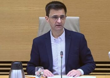 José Pablo López carga contra el Consejo de Informativos y niega la deuda de 739 millones de RTVE