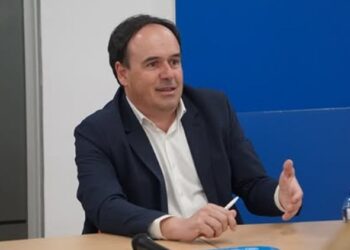Juanfran Pérez Llorca defiende una inmigración “ordenada” y medidas contra empadronamientos irregulares