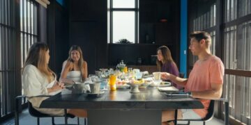 ‘El capitán en Japón’ (11,4%) adelanta a ‘Top Chef’ (9,5%) en la noche del miércoles