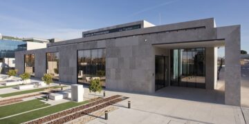 El Centro de Protonterapia Fundación Jiménez Díaz supera los 1.000 pacientes tratados