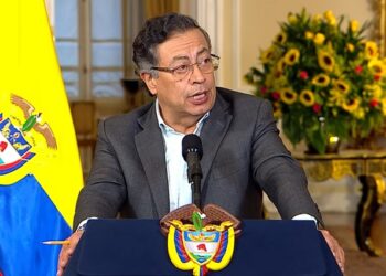 ‘Gusni’ Petro sigue inflando el negocio mediático de Pablo Iglesias con ‘La Minga’