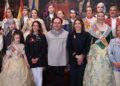 Pérez Llorca recibe a los embajadores de las Fallas “más preciados”