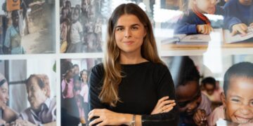 Microdonaciones: un modelo que redefine la respuesta social y plantea nuevos retos para las políticas públicas