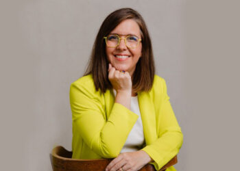 “La IA no piensa por ti”: La advertencia de Valeria Aragón que todo profesional del marketing debe saber