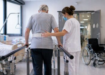 Madrid destina 102 millones a nuevas camas de media estancia para rehabilitación