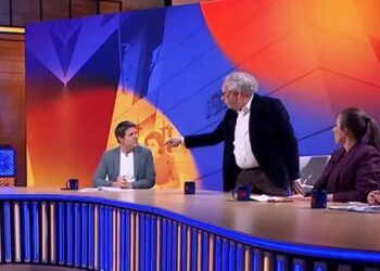 EKAIZER ENSEÑA SU VERDADERA CARA A CINTORA