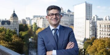 Europa endurece las reglas y la banca responde con IA