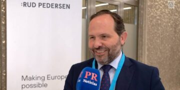 “El bipartidismo no volverá a corto plazo”, Diego Sanjuanbenito acerca de la fragmentación parlamentaria