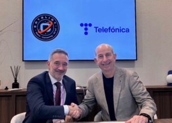 Telefónica y Sateliot acuerdan llevar la conectividad 5G satelital a sectores estratégicos