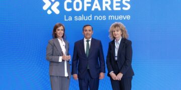 Eduardo Pastor se reúne con Carmen Fúnez y Elvira Velasco, representantes de Sanidad del Partido Popular