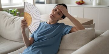 Menopausia: Los síntomas que las mujeres no deberían aceptar como “normales”