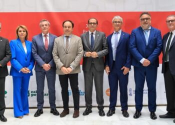 Pérez Llorca reivindica el cooperativismo como motor de empleo y cohesión social en la Comunidad Valenciana