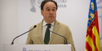 Pérez Llorca: “La huelga es un derecho y una expresión legítima de una parte de la comunidad educativa y la respetamos como tal”