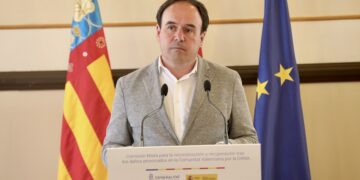 Pérez Llorca insta al Gobierno a agilizar las obras hidráulicas y las ayudas tras la dana