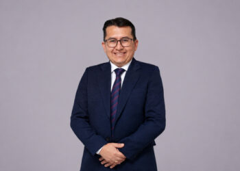 ATREVIA CONSOLIDA SU OFICINA DE ECUADOR CON MAURICIO DOMÍNGUEZ